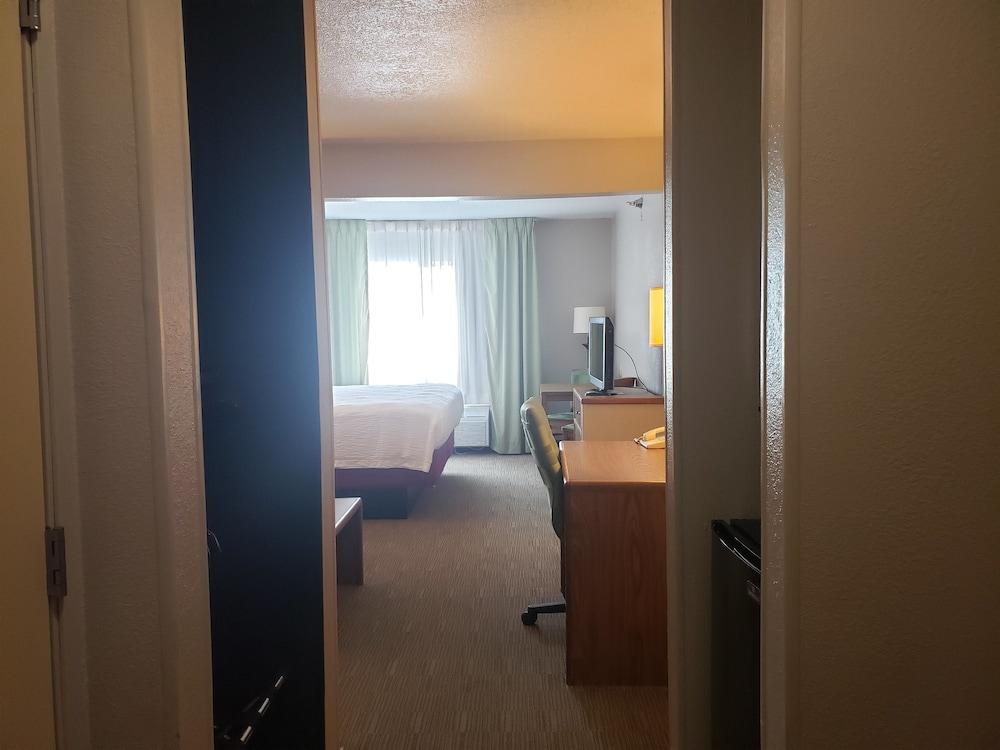 Country Inn & Suites By Radisson, Fairview Heights, Il Buitenkant foto